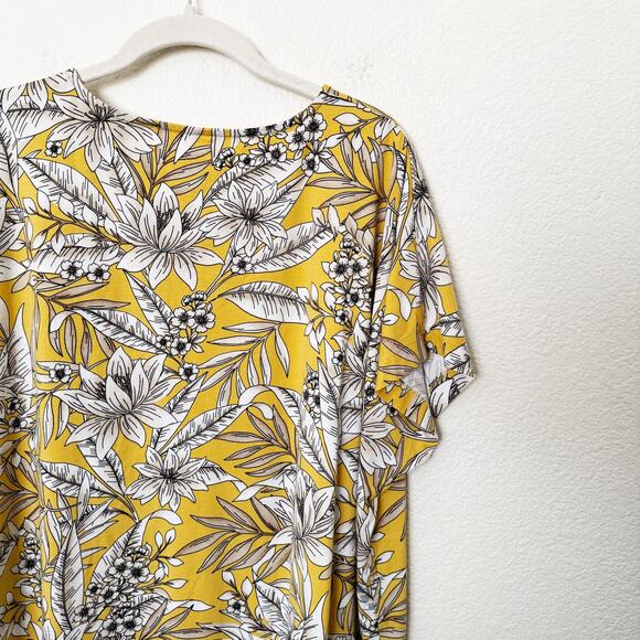 [J. Jill] Yellow Floral Luxe Supima V-Neck Easy Tee Short Sleeve T-Shirt Size XL - Picture 7 of 10